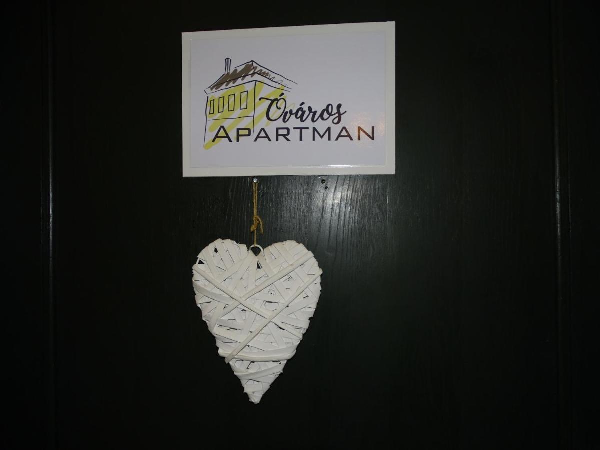 Ovaros Apartman ヴェスプレーム エクステリア 写真